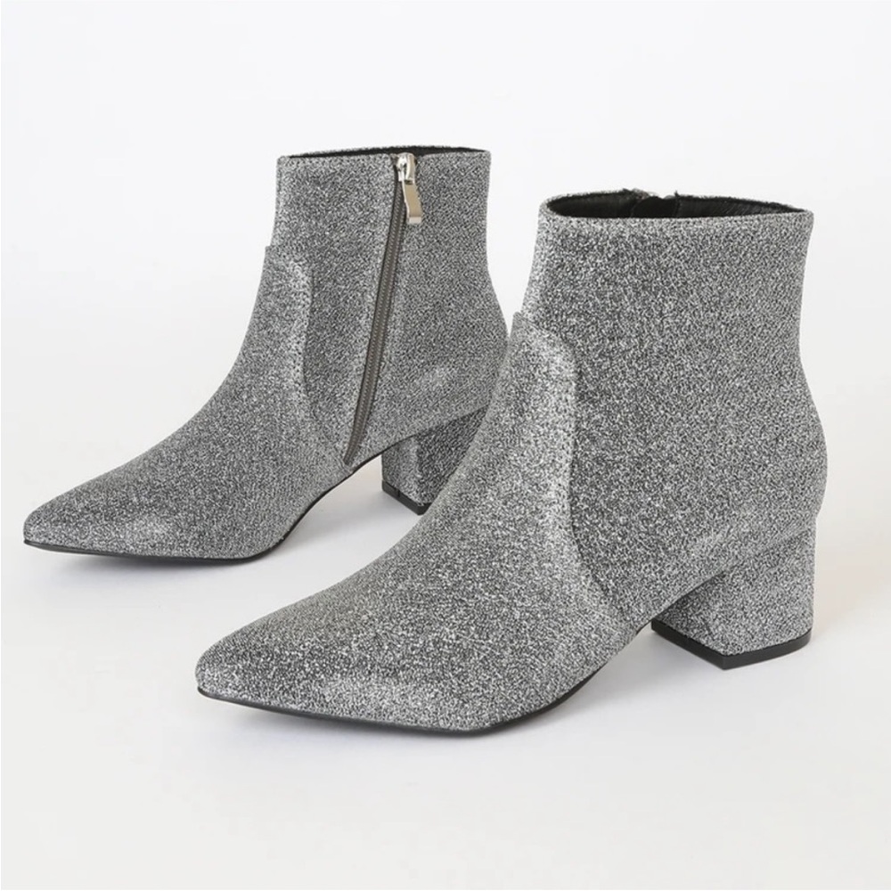 Lulu’s Silver Glitter Pointed Ankle Booties 5.5